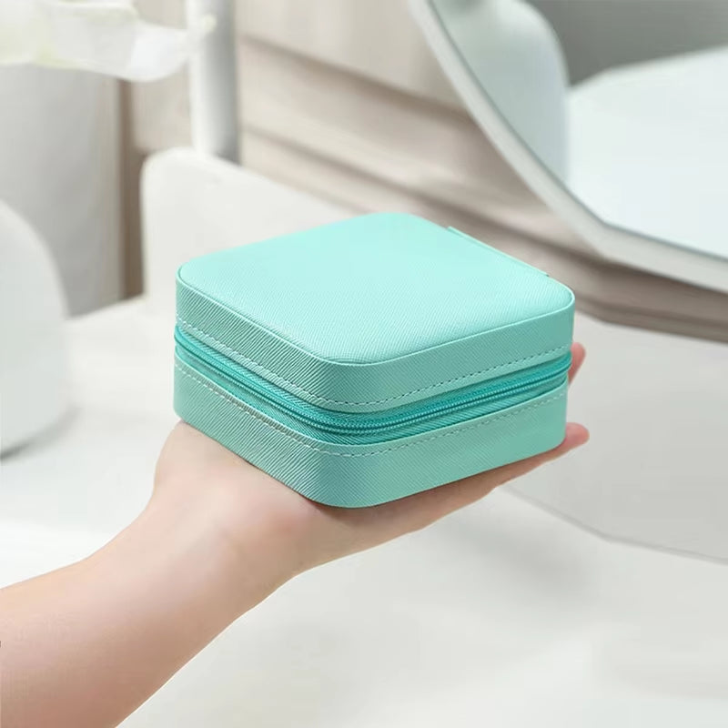 Portable Mini Jewelry Storage Box Travel Organizer Jewelry Case Leather Storage Earrings Necklace Ring Jewelry Organizer Display